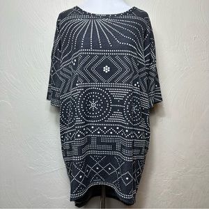 LuLaRoe Jaquard Irma Tunic XS!